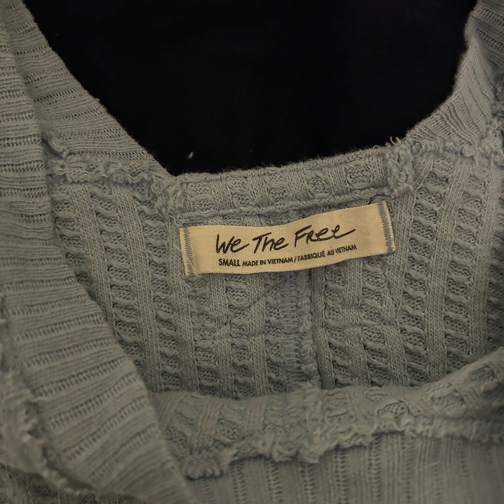 Gray Ribbed Knit Sweater - Picture 2 of 2